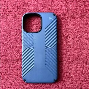 Presidio2 Grip MagSafe iPhone 13/12 Pro Max Case